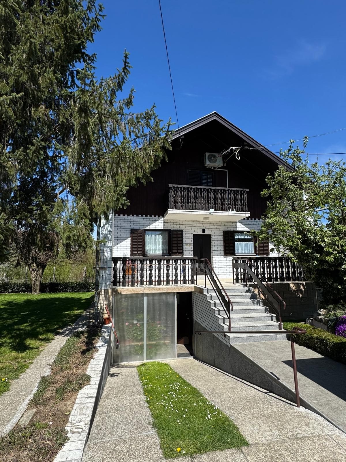 Kuća: Prkovec, Brežane Lekeničke, 120.00 m2 (prodaja)