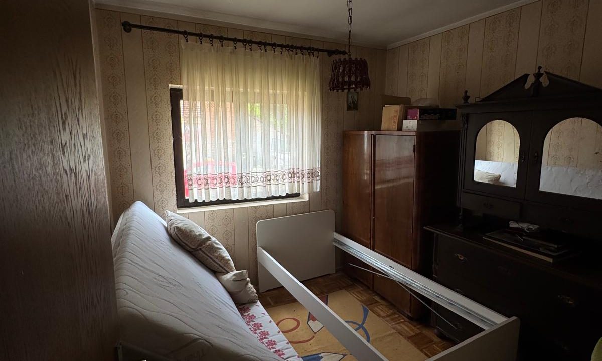 37c7dfce-eebb-438d-ae29-f586740c399c