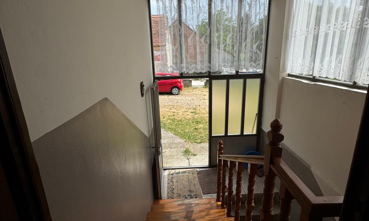 581c7d29-8262-45b0-a094-20077fd7da22