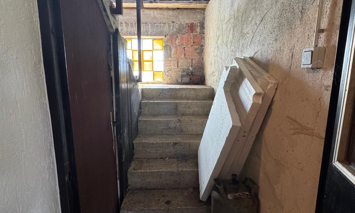 b0c458d6-010d-4dbc-979d-a0425e8af579