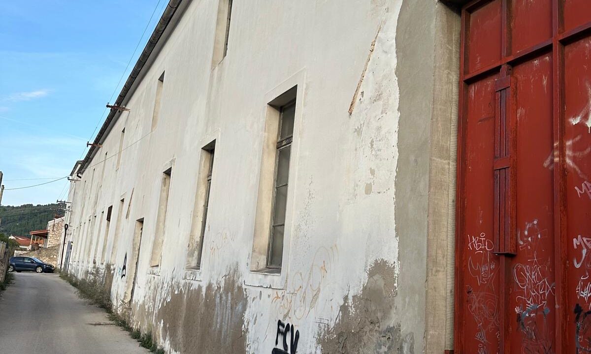 3c8d7438-7b71-4f5b-b533-9d2d4a2b207e