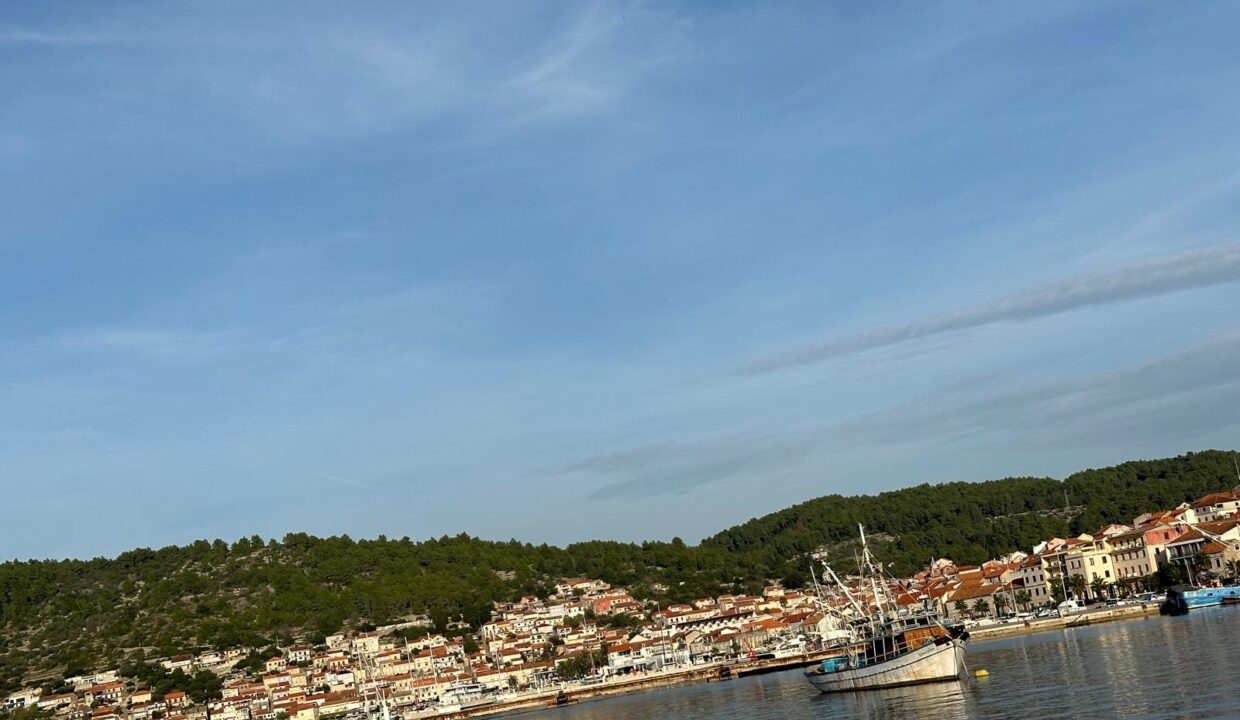 dc2eb1c5-489c-4697-a09b-a7ad09261b44